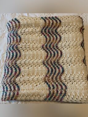STUNNING brand new handknit blanket/afghan